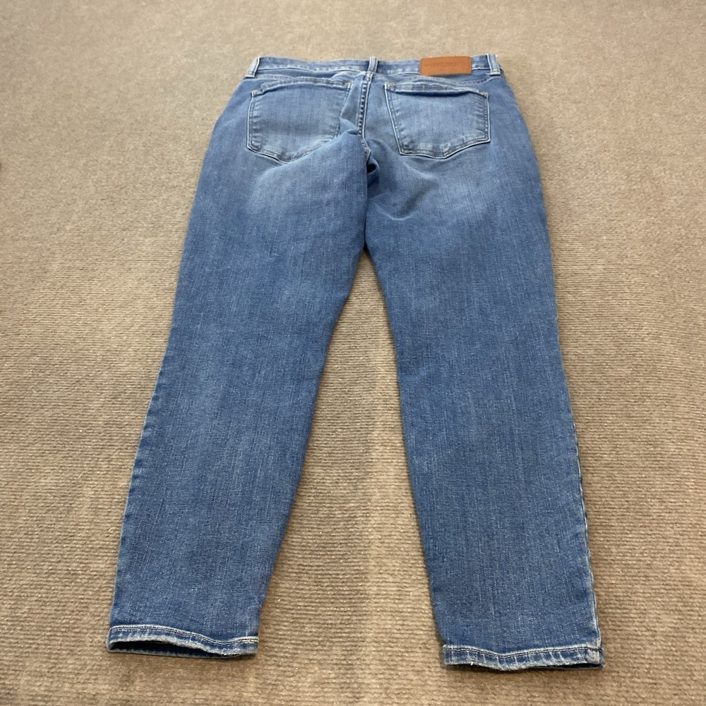 Lucky Brand Blue Faded Straight-Leg Jeans - Picture 3 of 13